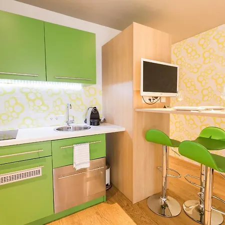 Apartment 4 & 5