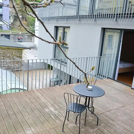 4 & 5 * Salzburg