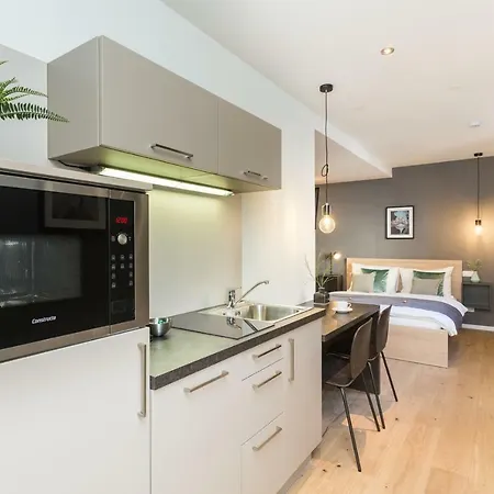 4 & 5 Apartment